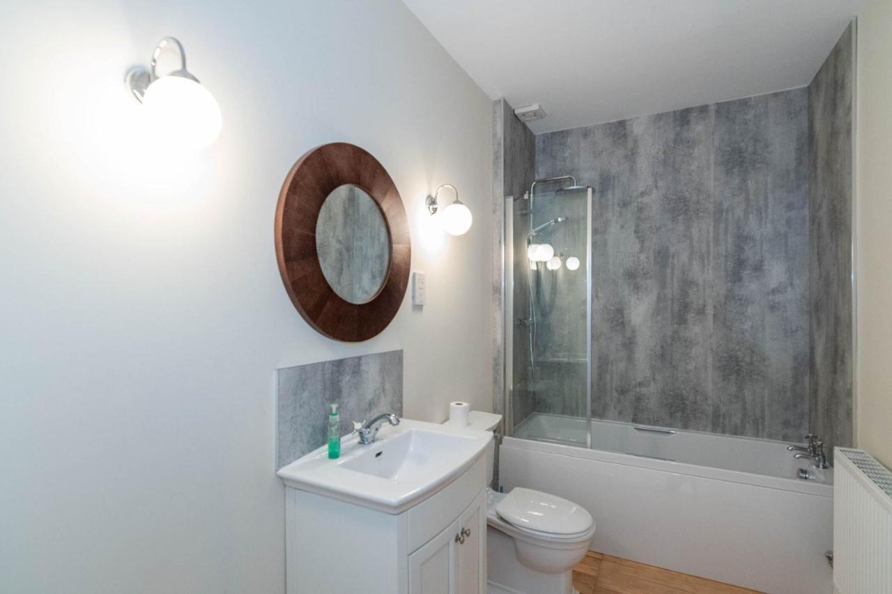 Rosebank House Blairgowrie - Sleeps 12, Games Rooms, Ev Point, Pets Welcome Blairgowrie and Rattray Luaran gambar