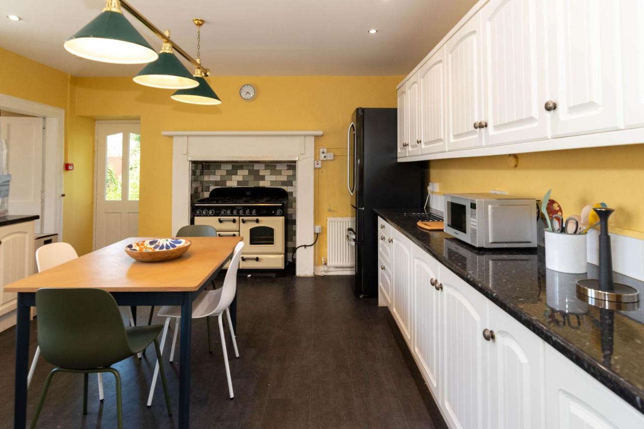 Rosebank House Blairgowrie - Sleeps 12, Games Rooms, Ev Point, Pets Welcome Blairgowrie and Rattray Luaran gambar